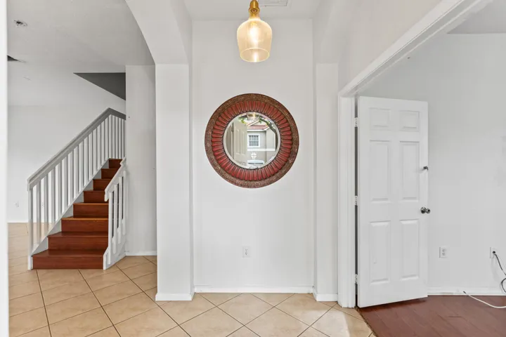 FIRST FLOOR ENTRY