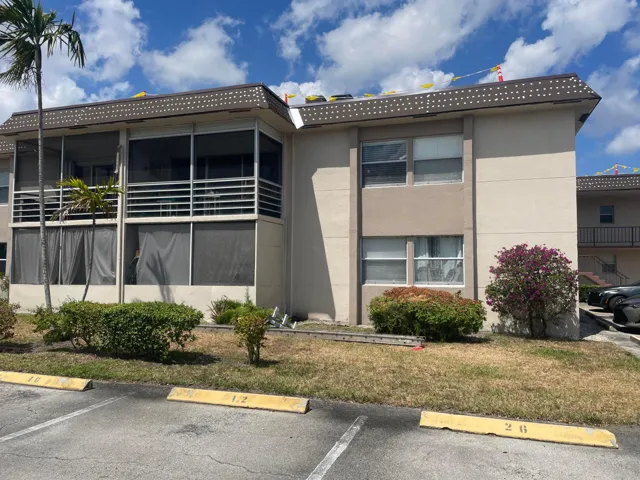 Ground floor end unit