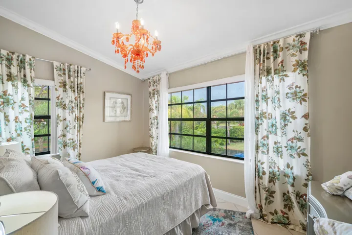bedroom1