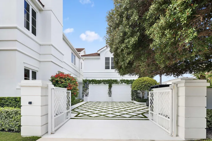 Gated Driveway