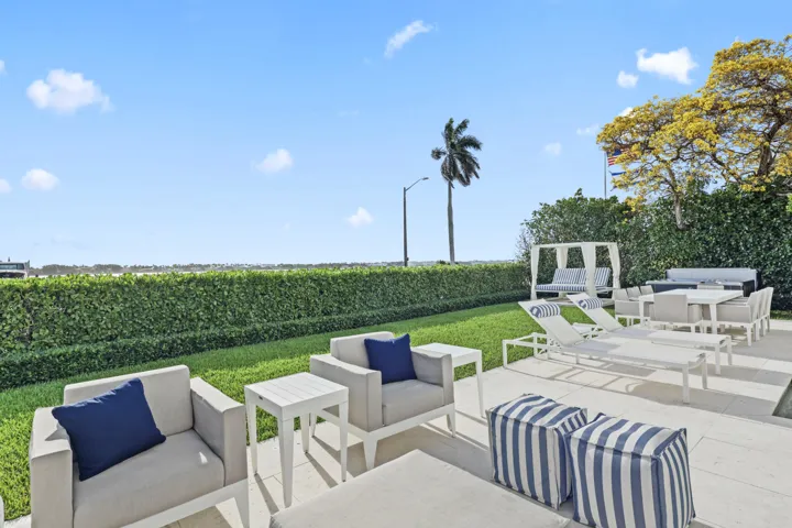 Sunrise Pool Facing Intracoastal