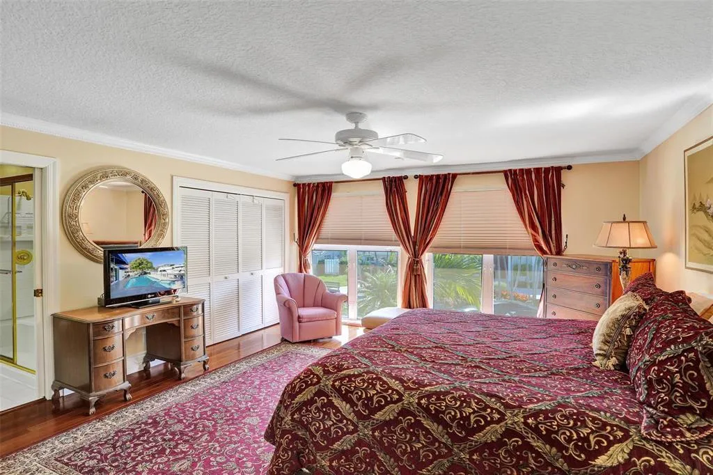Ensuite Guest Room