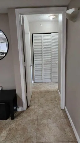4812 STE RD 7 CARRINGTON HALLWAY 1