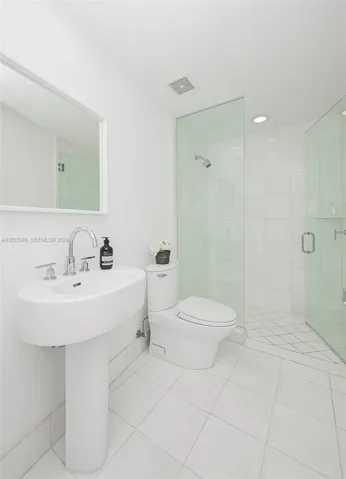 3rd Full Bathroom (located on the 1st level)
