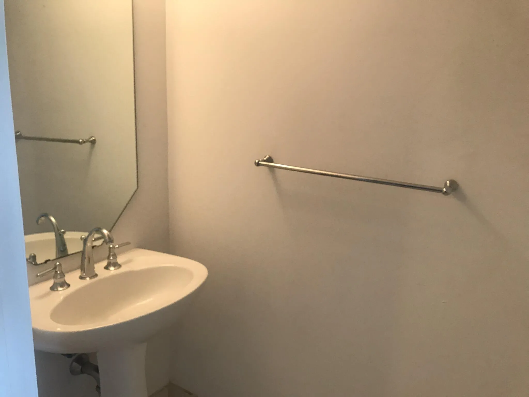 Powder Room Pedestal Sink
