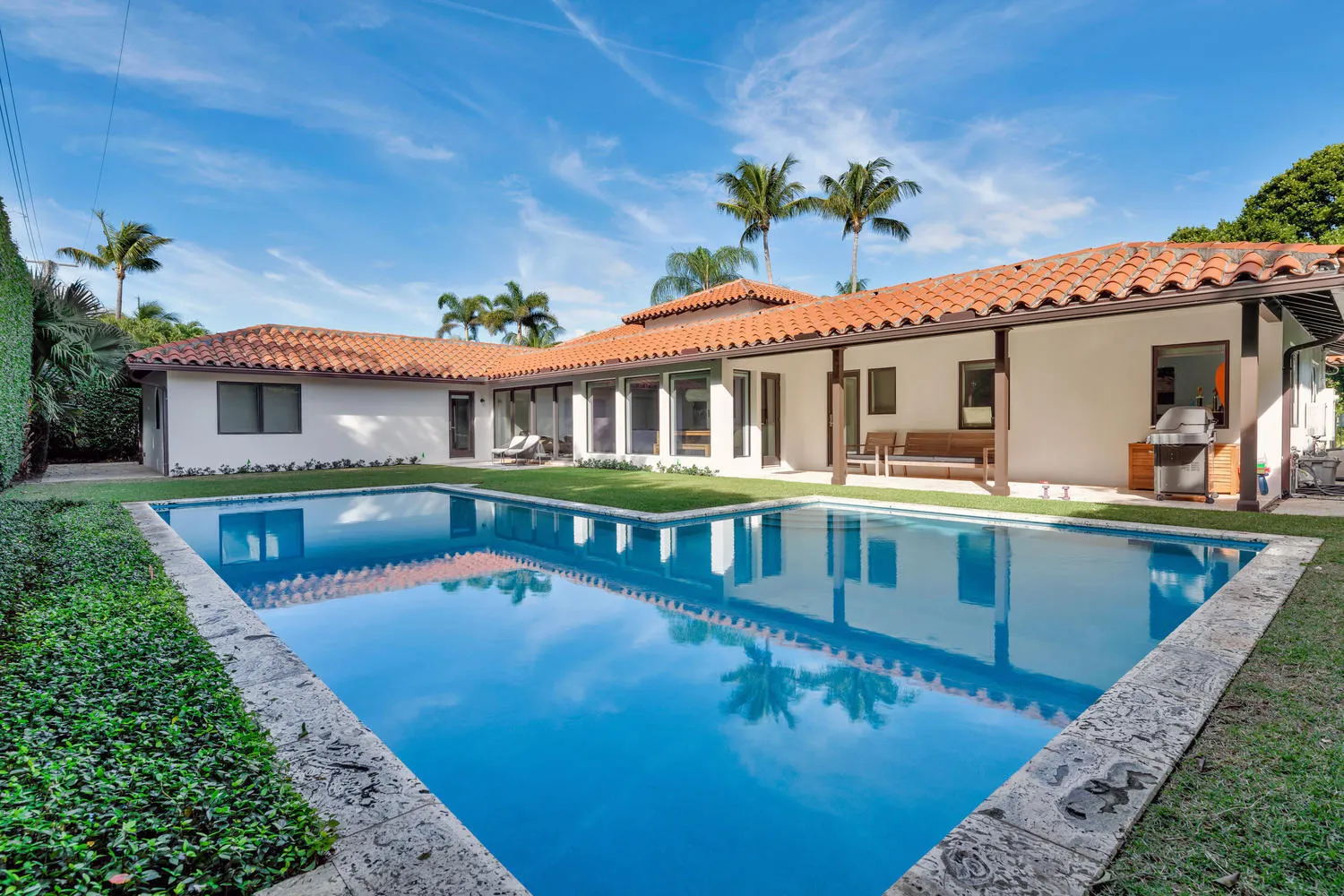 264 Sandpiper Dr Palm Beach FL-large-007
