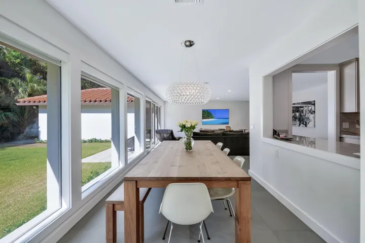 264 Sandpiper Dr Palm Beach FL-large-022