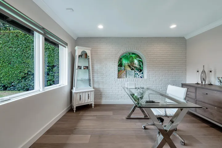 264 Sandpiper Dr Palm Beach FL-large-039