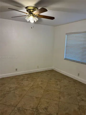 Den can be converted to 3rd bedroom or office.