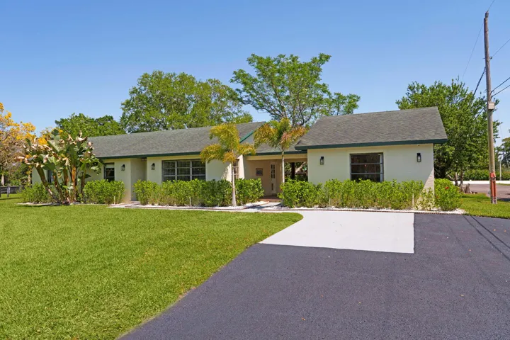 6-web-or-mls-A7408510