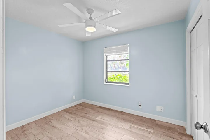 22-web-or-mls-A7408624