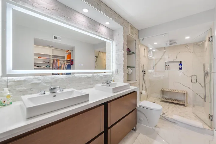 1800 South Ocean Drive - 53.jpg-SMALL