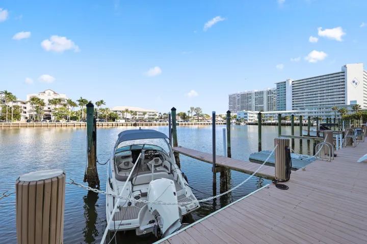1800 South Ocean Drive - 62.jpg-SMALL