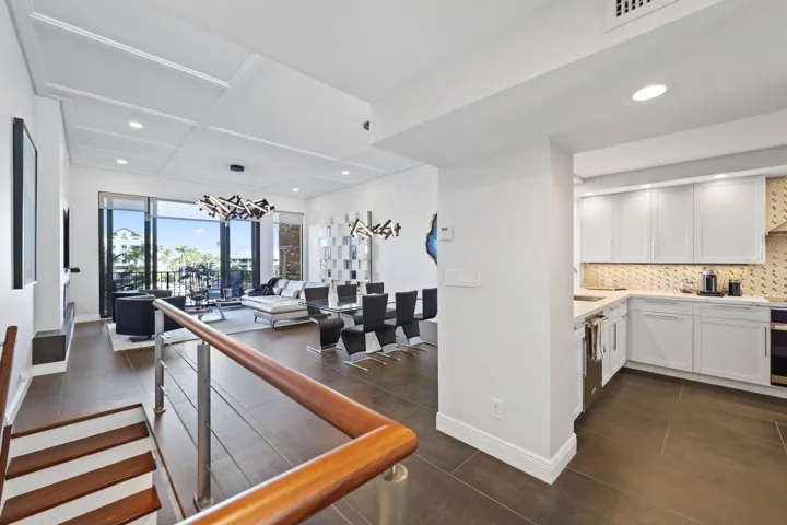 1800 South Ocean Drive - 41.jpg-SMALL