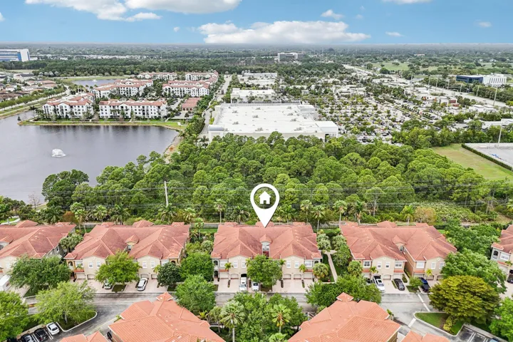 Ability to walk to key destinations adds everyday​​‌​​​​‌​​‌‌​‌‌​​​‌‌​‌​‌​‌​​​‌​​ convenience.