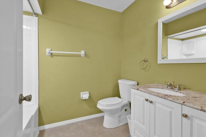 2nd floor bathroom