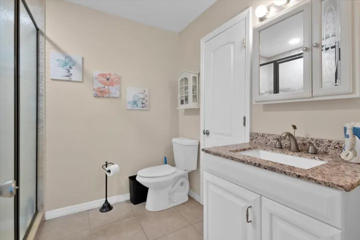 1st floor bathroom