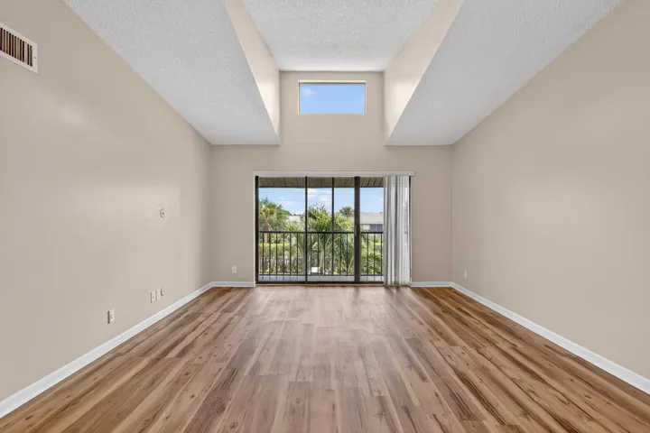 8-web-or-mls-5P1A1568