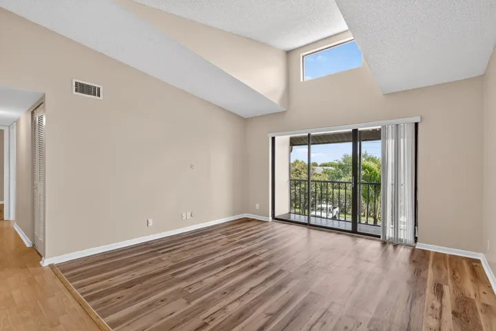 9-web-or-mls-5P1A1573