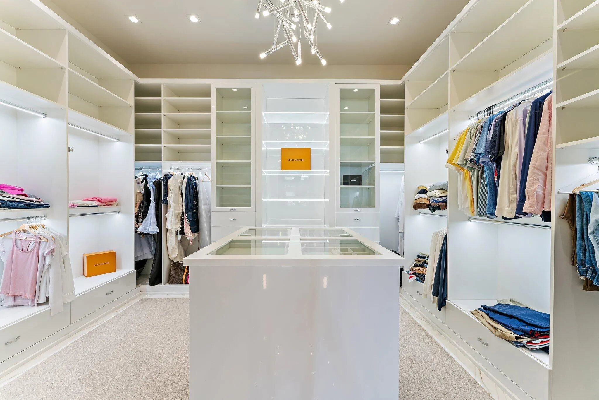 Wardrobe Room