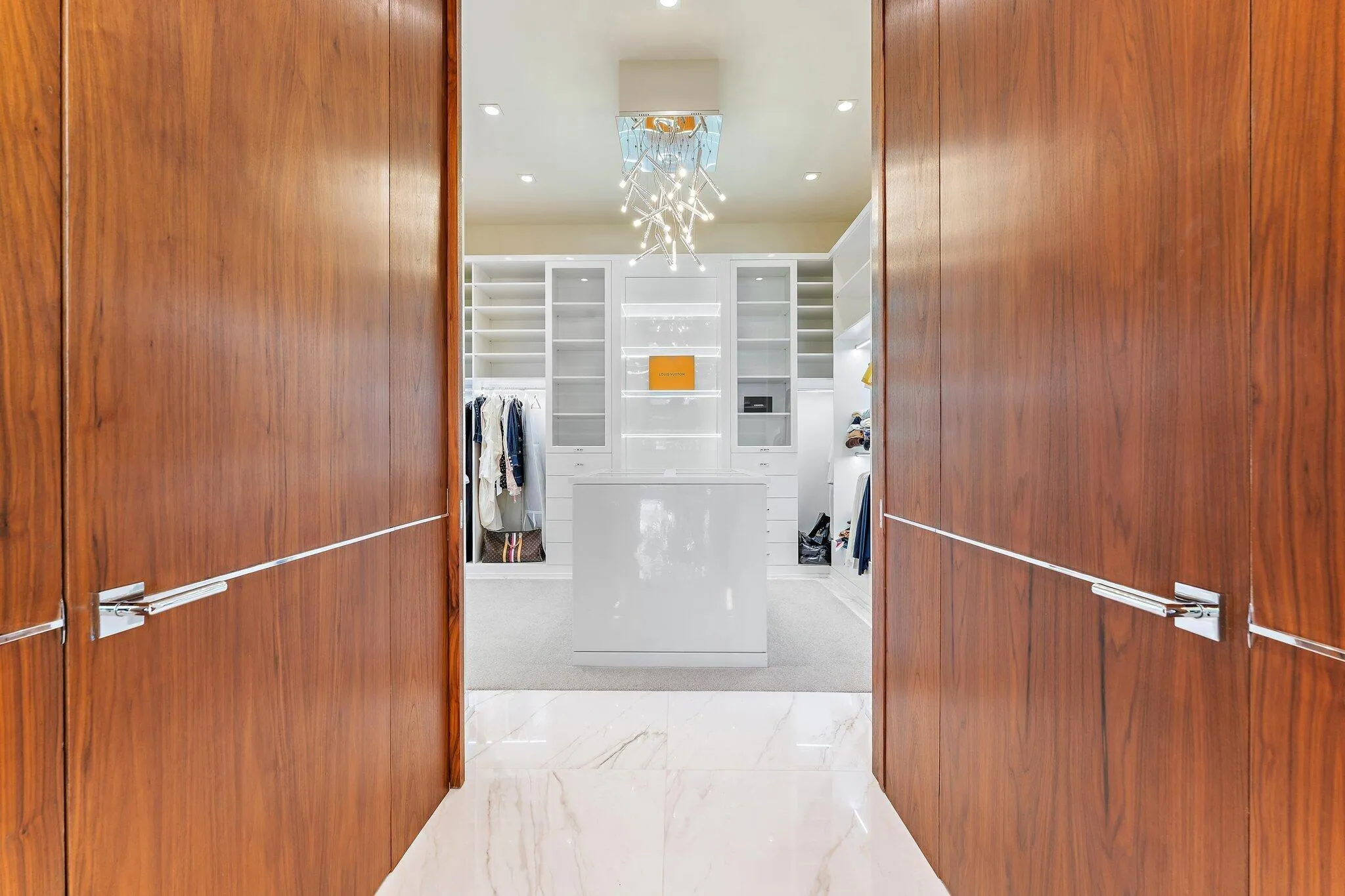 Wardrobe Room
