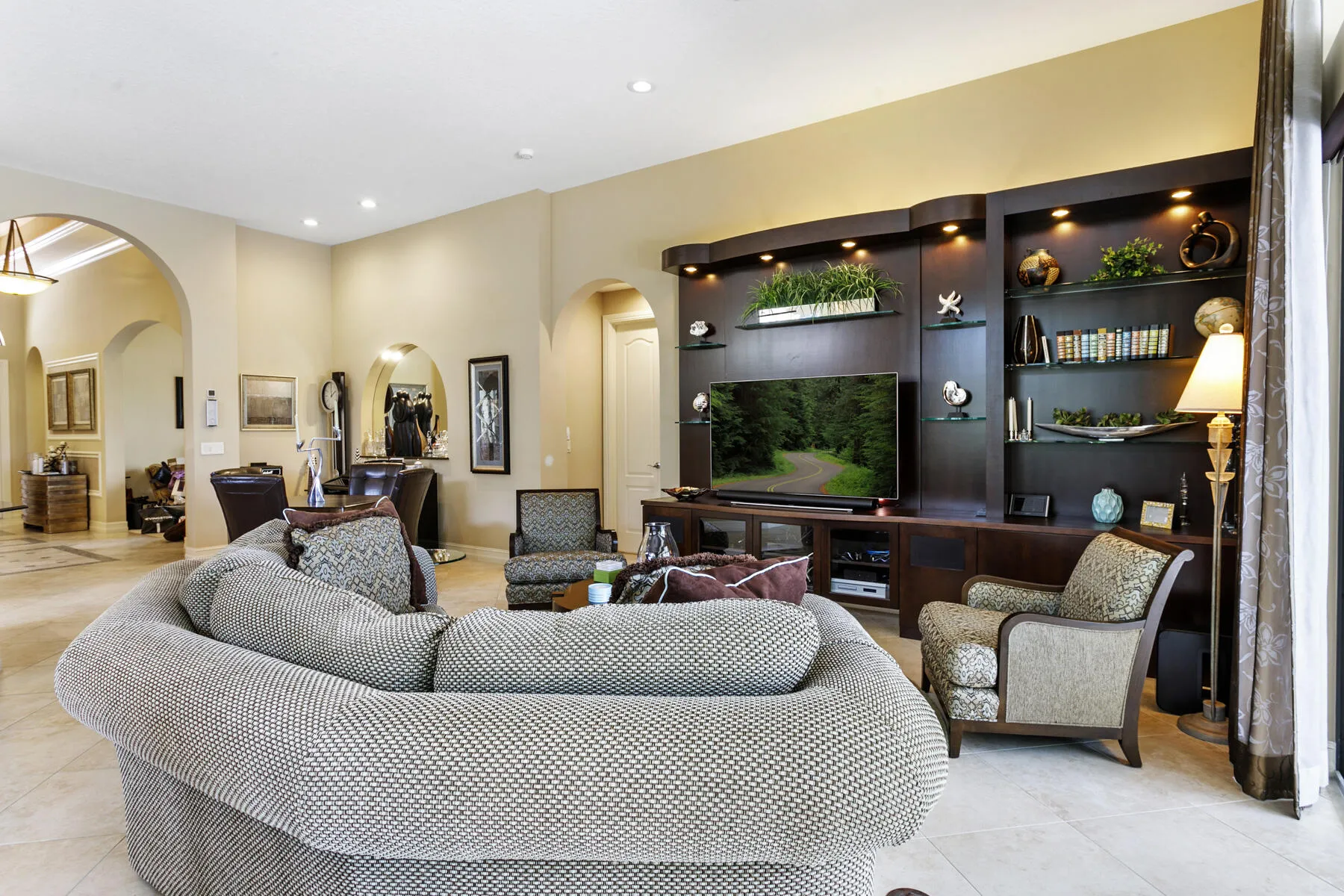GREAT ROOM