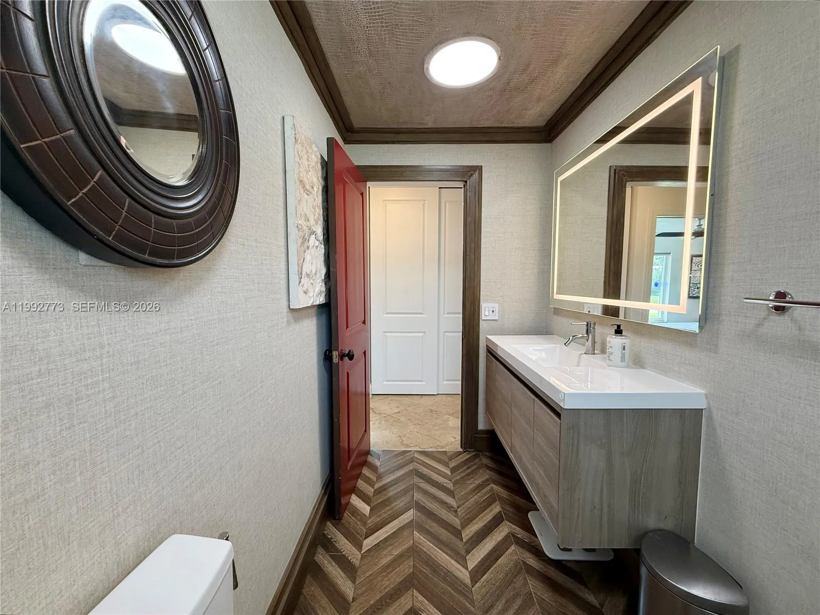 Property photo 28