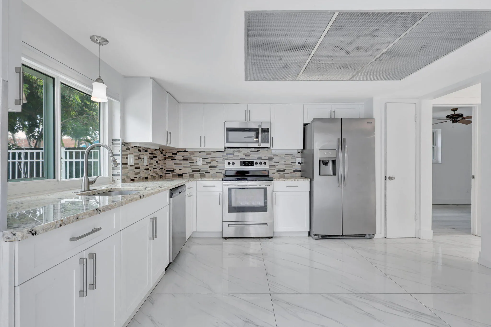 23-web-or-mls-334SW_76