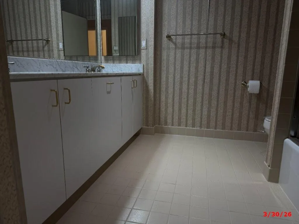 Bathroom 2