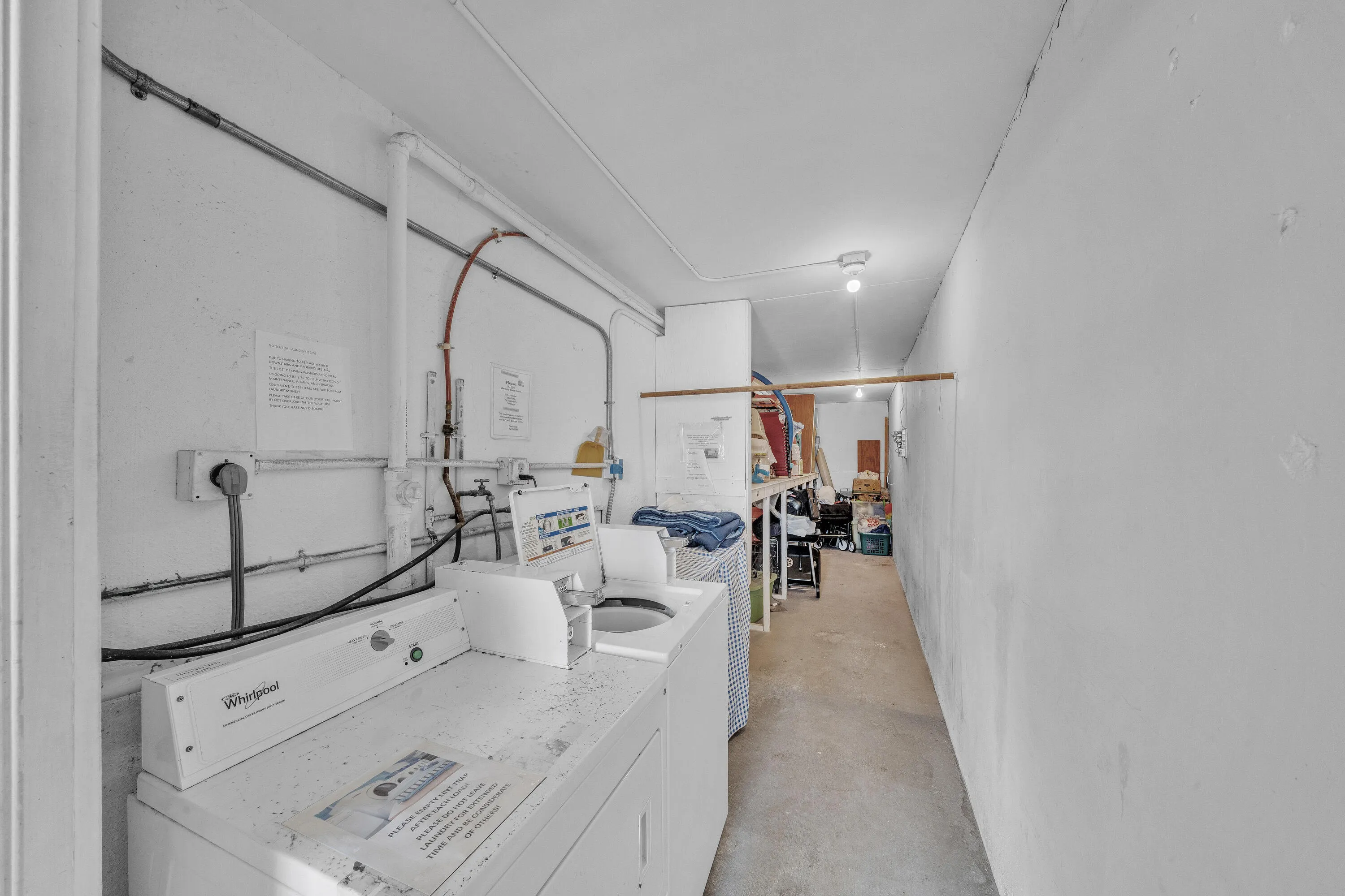 19 Laundry+Storage Room