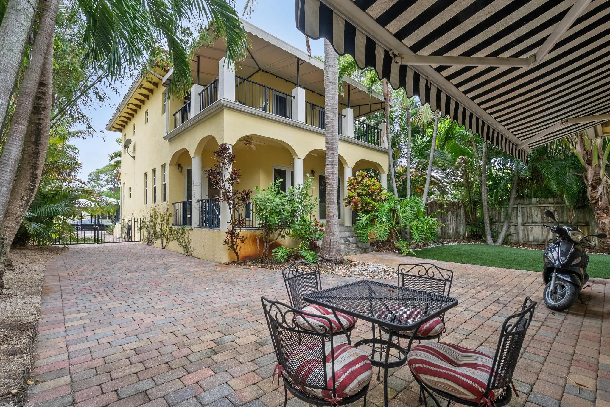 Property photo 33