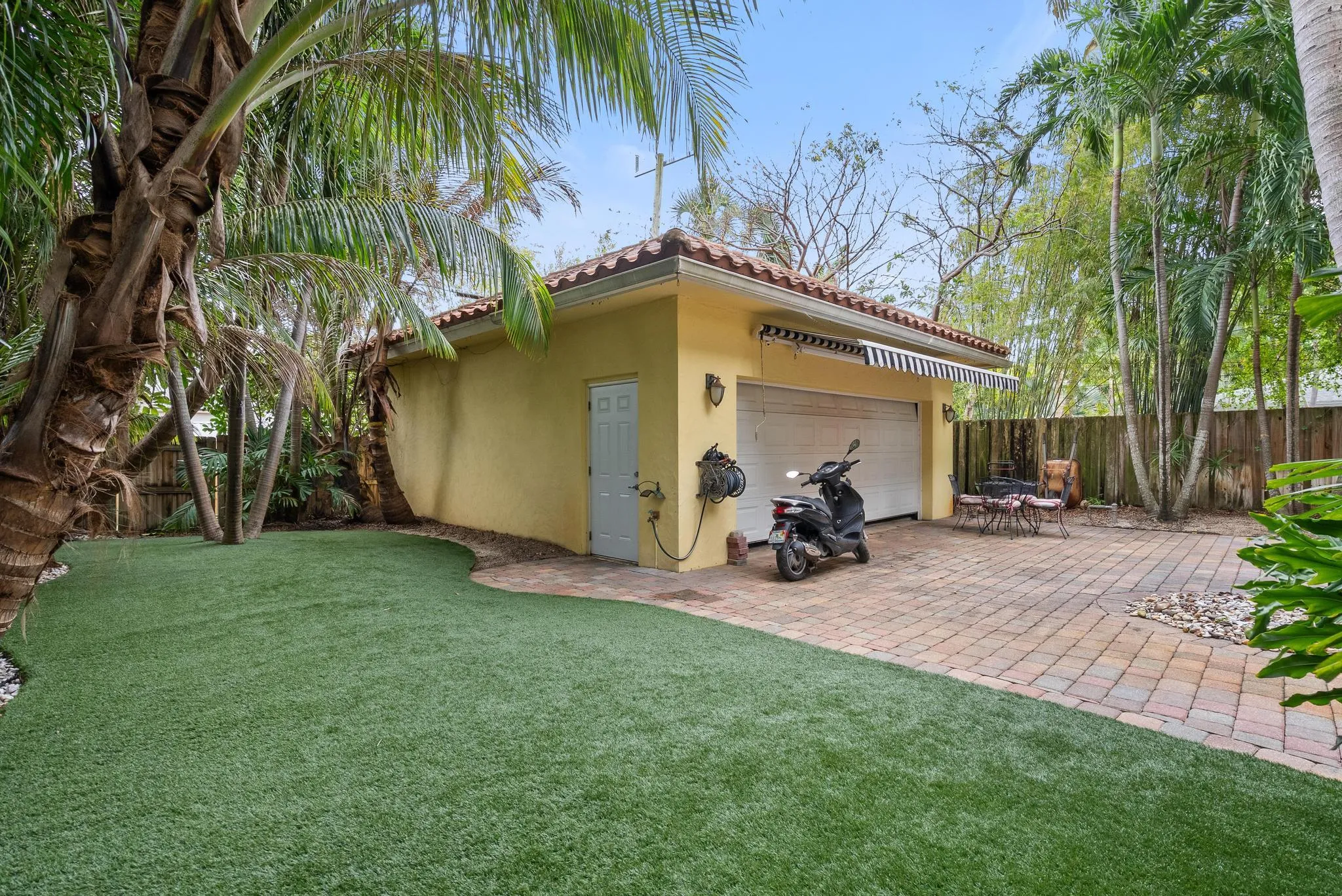 Property photo 32