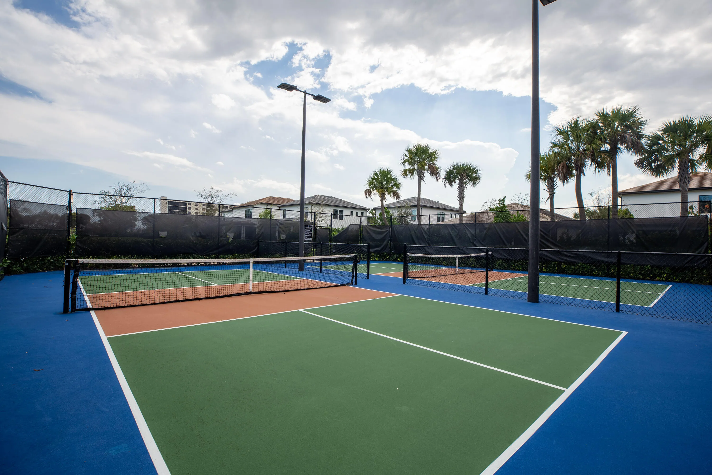 Community pickleball courts