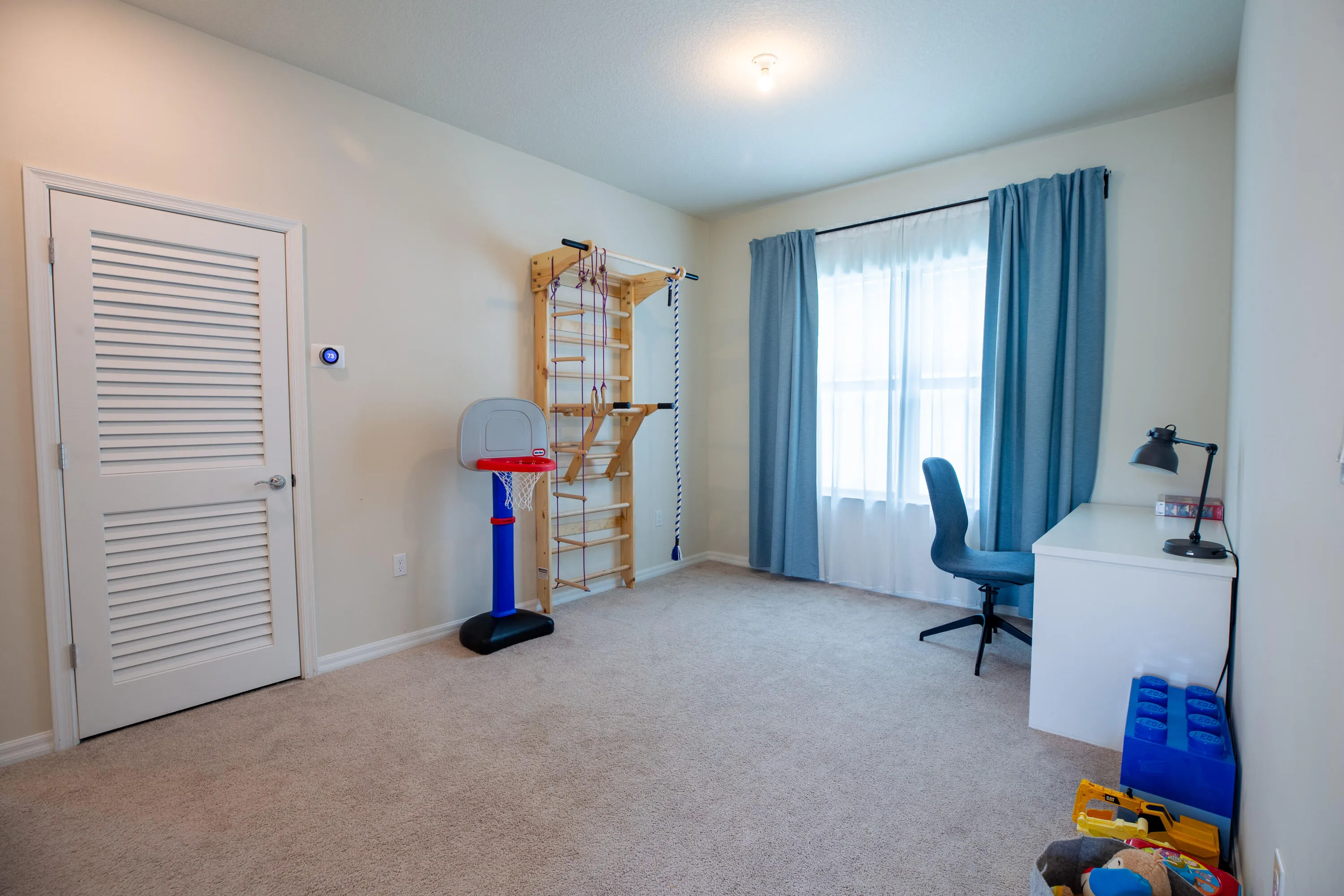 Spacious loft, perfect for a second living area or media room