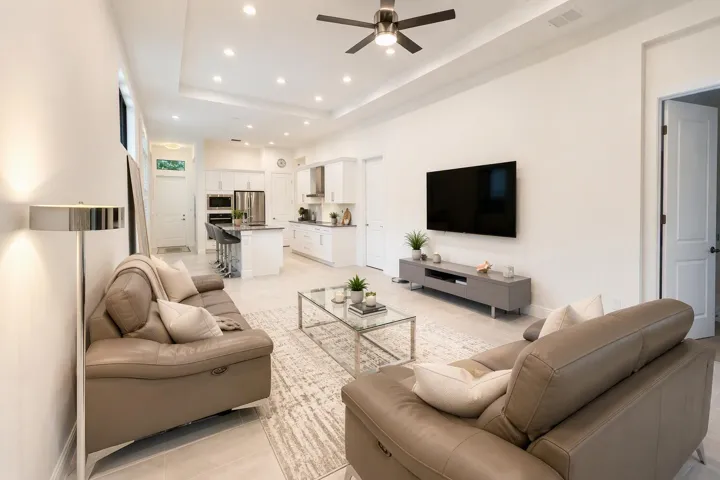 Designer.Living Room.Kitchen View