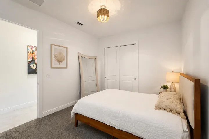 Designer.Guest Bedroom.2