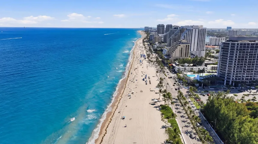 Steps from Ocean / Fort Lauderdale Beach
