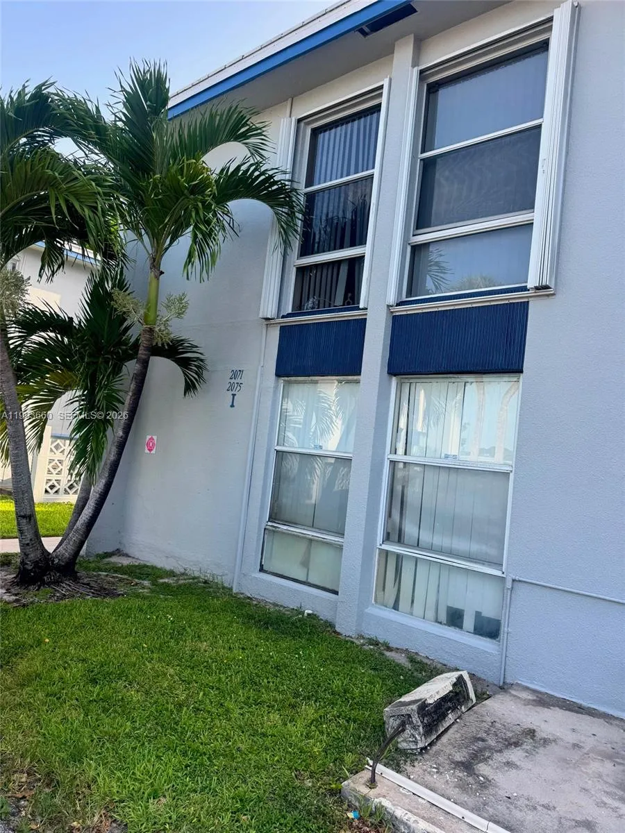 SIDE OF STRUCTURE