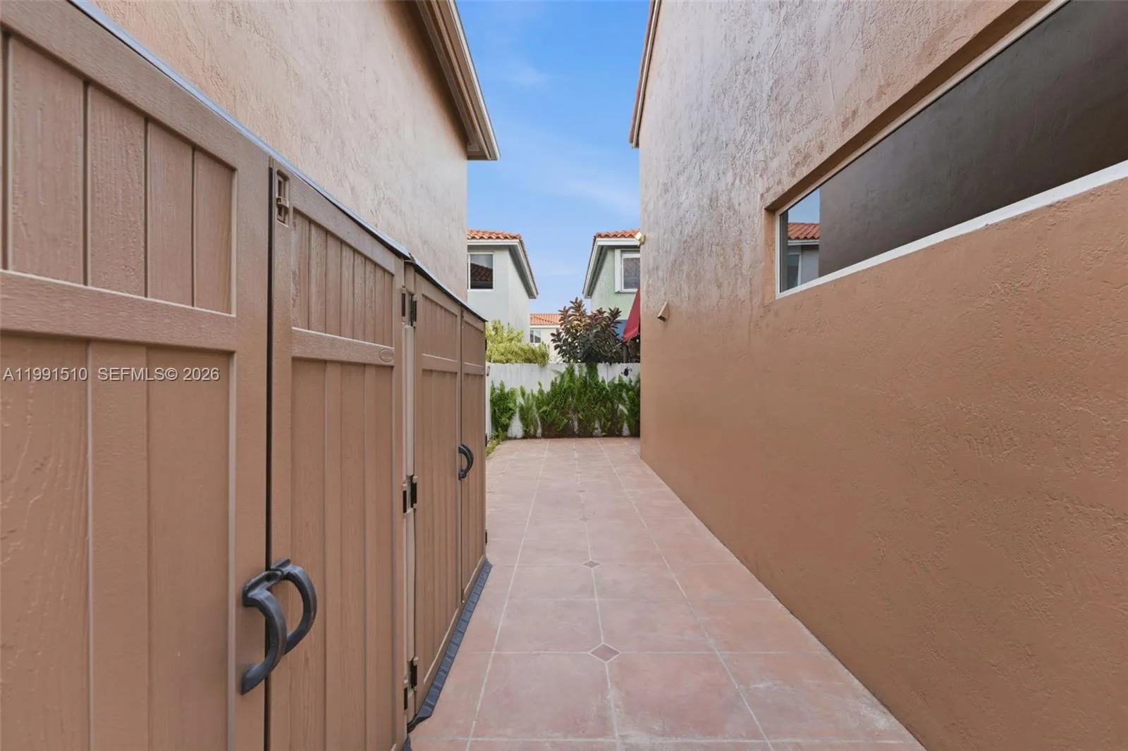 Property photo 33
