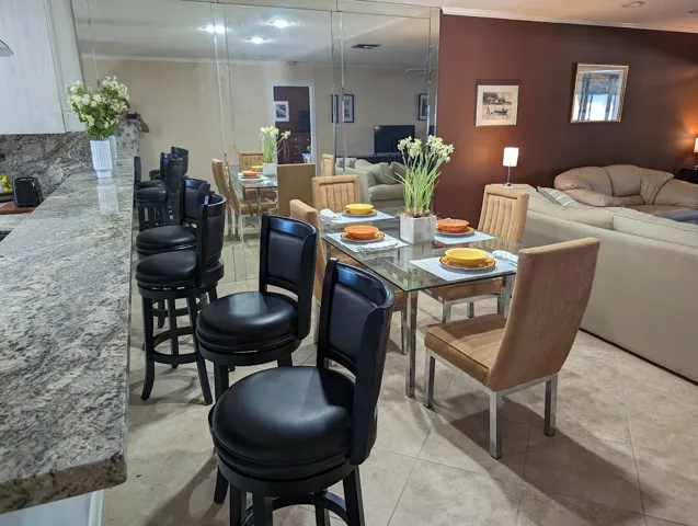 Pines Dining
