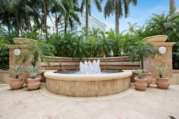 31-web-or-mls-347-n-new-river-dr-e-1509