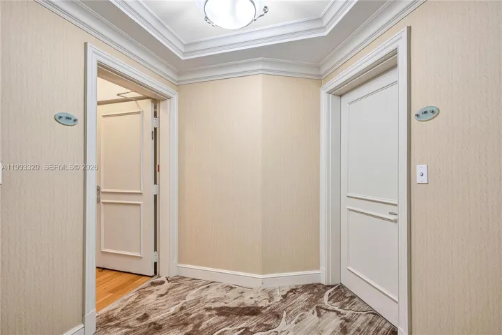 Private corridor