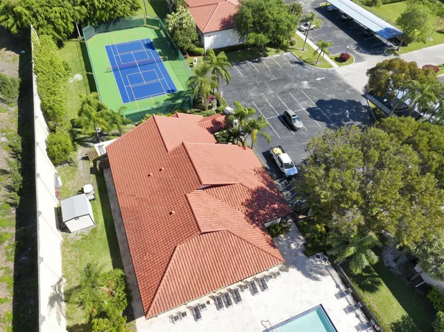 Aerial Clubhouse & Tennis
