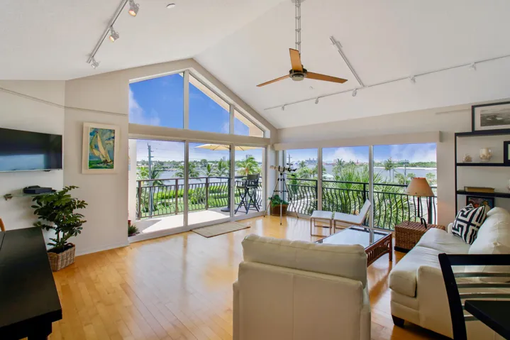 314 Inlet Way, Unit 303 PBS LR-15