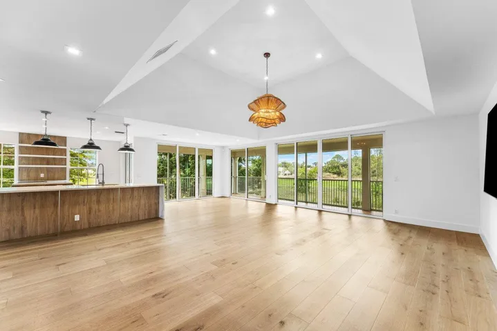 Main Living/ Dining Room