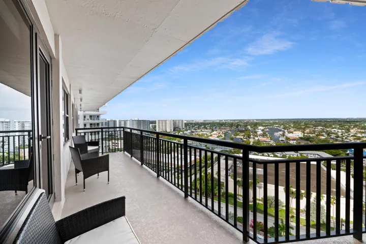 Primary & Guest Balcony