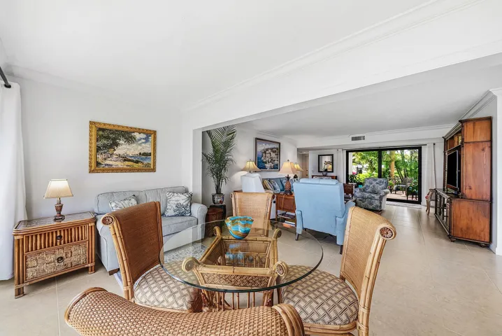 Casual living area