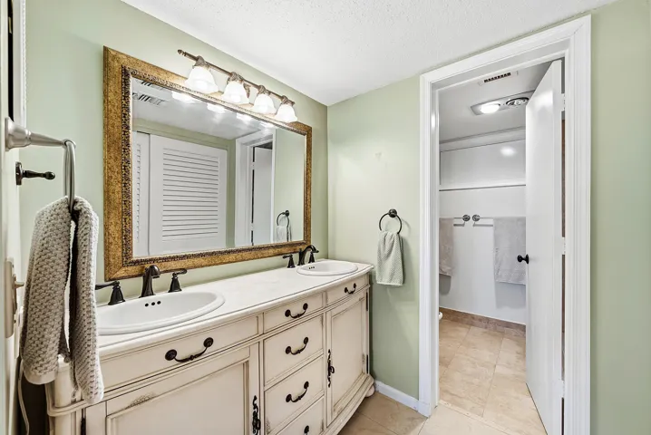 Main Bath
