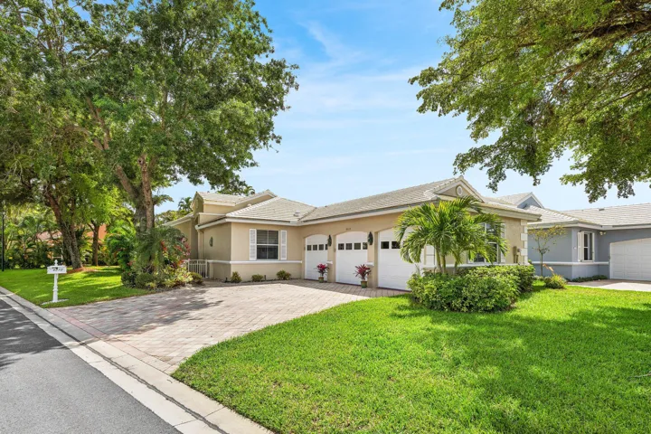002-4510KensingtonParkWay-Wellington-FL-