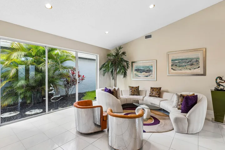 017-4510KensingtonParkWay-Wellington-FL-
